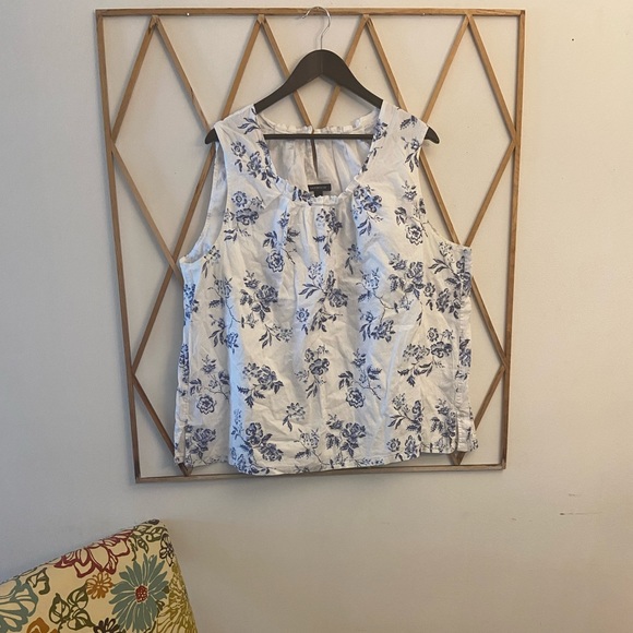 Lands’ End Sleeveless Blouse